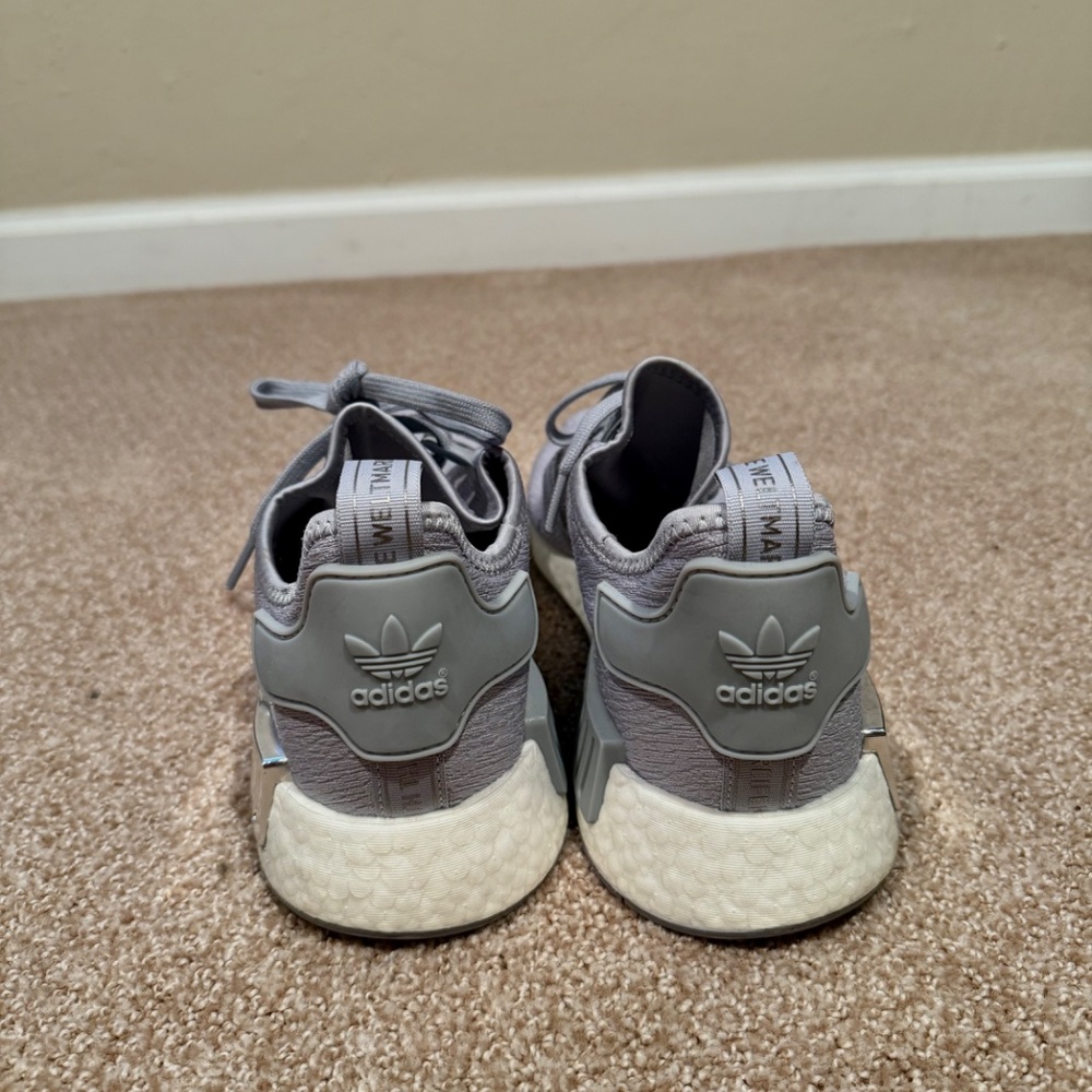 Men's Adidas NMD R1 Shoes - Size 13 - Picture 4 of 6